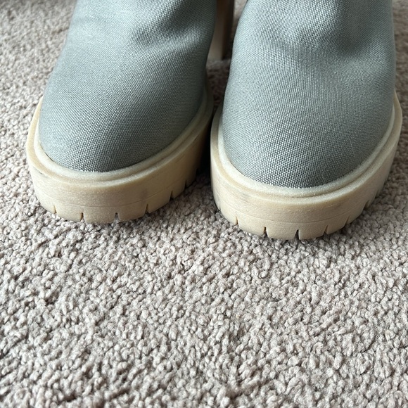 Dolce Vita Caster Heeled Ankle Booties Sage Canvas - Picture 7 of 10